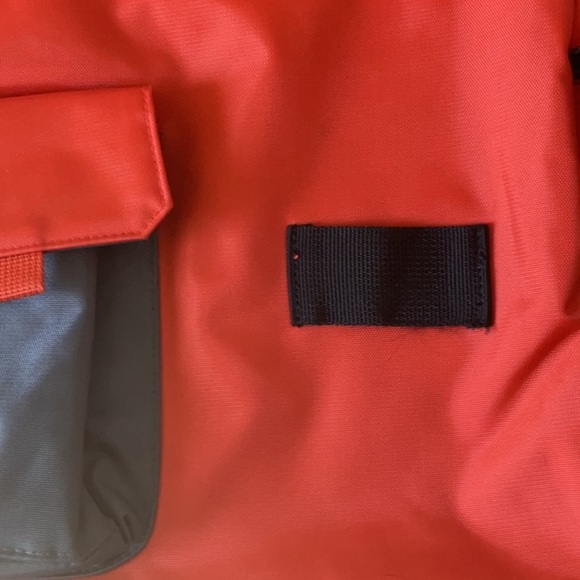 The gap  Red and Gray Men's Messenger Bag - Picture 4 of 8